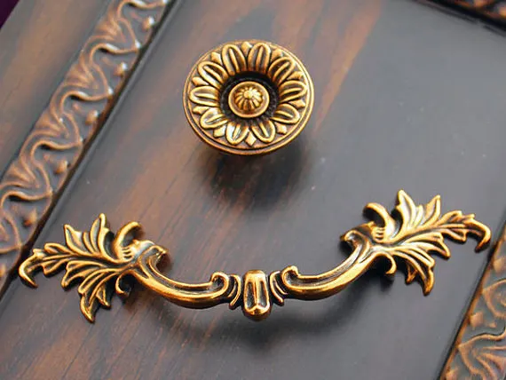 Vintage Drawer Pulls Handles D - Furniture Hardware Drop Pulls 评论和价格