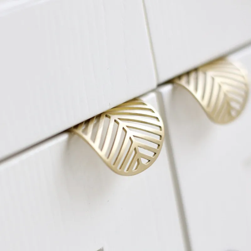 2026 New Leaf Shape Brass Draw - Furniture Hardware Wholesale 评论和价格