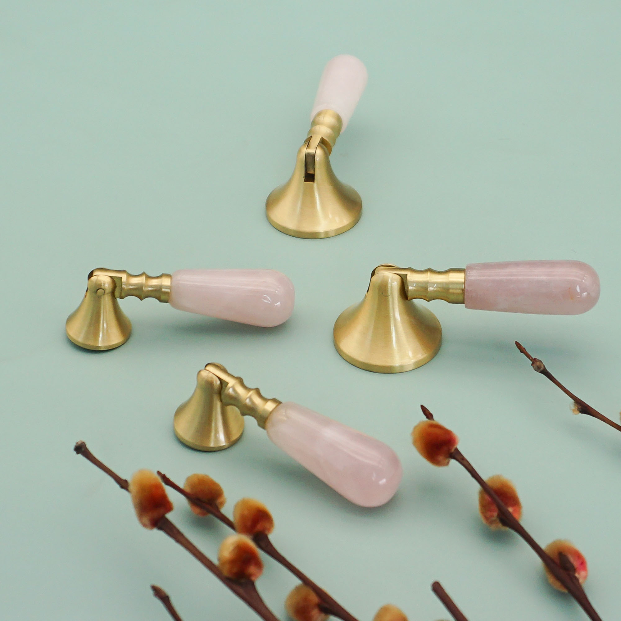 Pink Crystal + Brass Door Knob - Furniture Hardware Drop Pulls 评论和价格