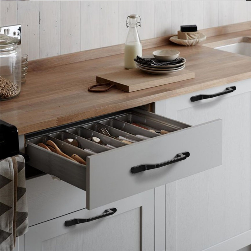 European Simple Black Kitchen  - Furniture Hardware Gold 评论和价格